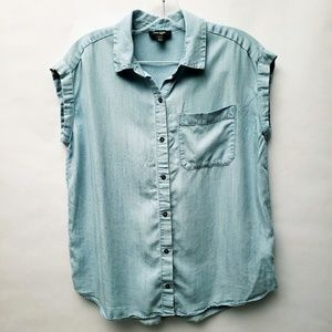 Chambray Button Up Sleeveless Top EUC Sz S